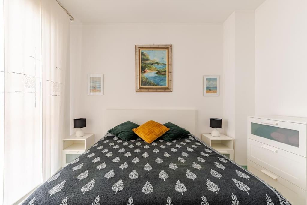 Thekeystudio, La Casa Del Mare Azzurro With Seaview Ventimiglia Dış mekan fotoğraf